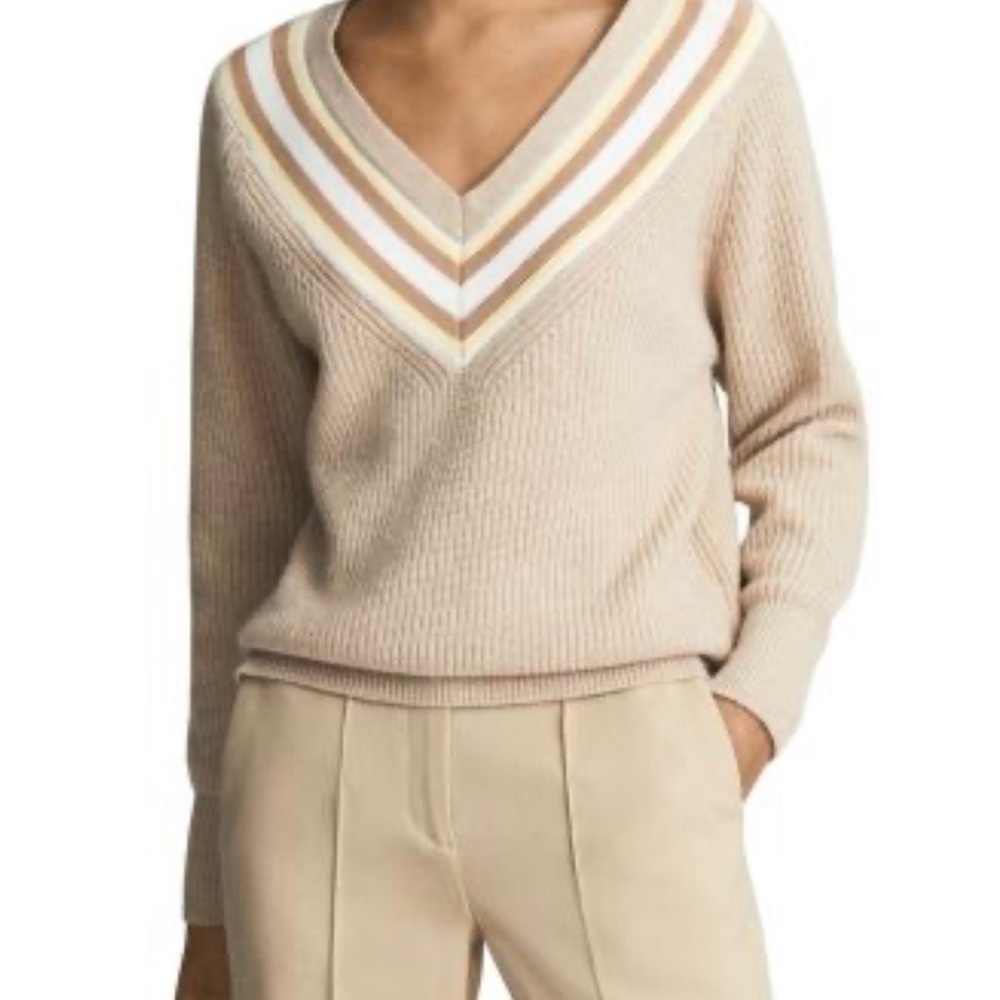 Elegant Beige V-Neck Sweater